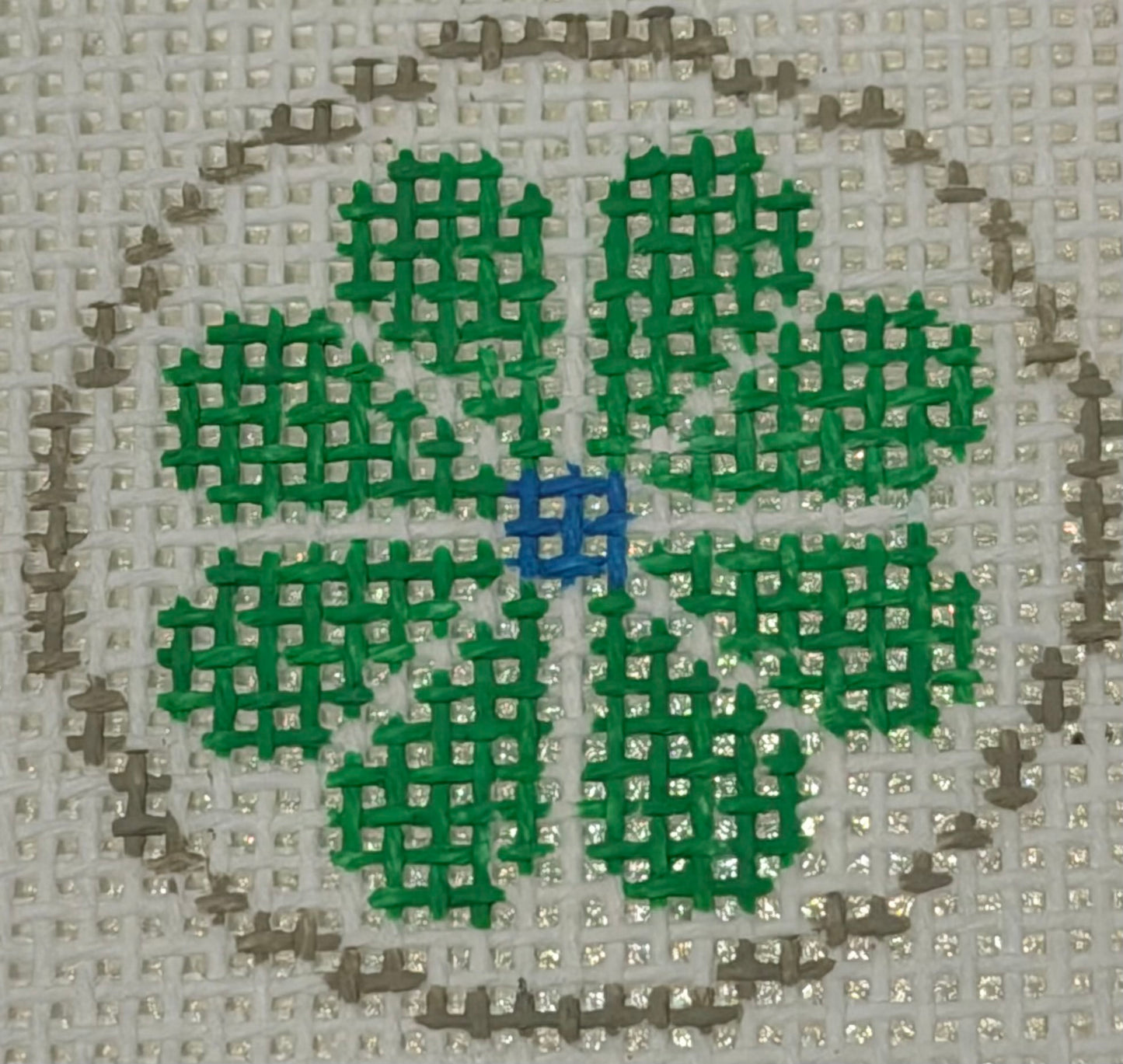 Petite Pop Art Daisy Needlepoint Canvas